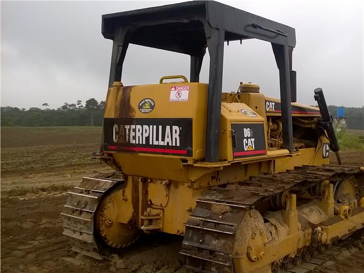 Tractores de Oruga Caterpillar D6D (Santo Domingo)