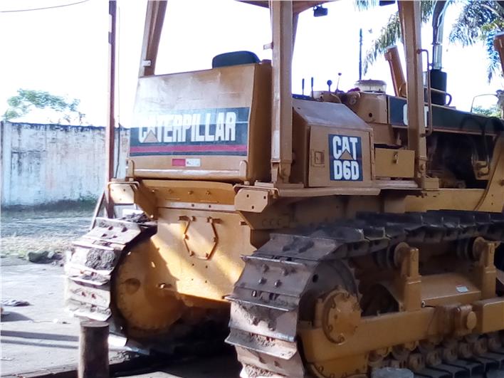 Tractores de Oruga Caterpillar D6D (Santo Domingo)