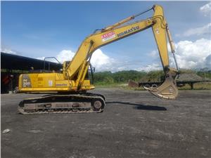 Excavadoras Komatsu PC200LC -8 (Puyo)
