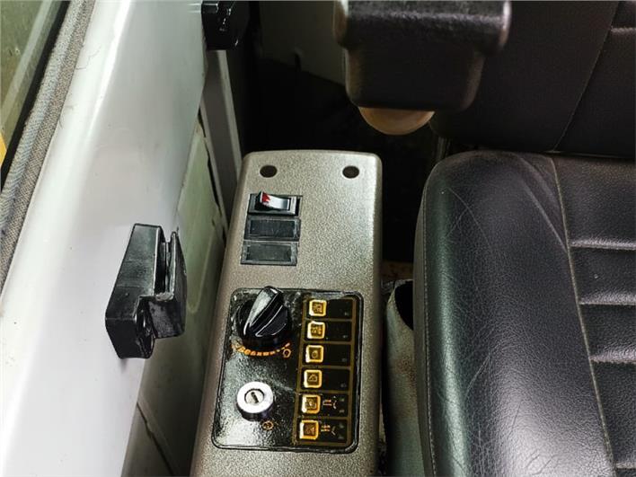 Excavadoras Hyundai R360LC DE 36 TONELADAS (Quito)