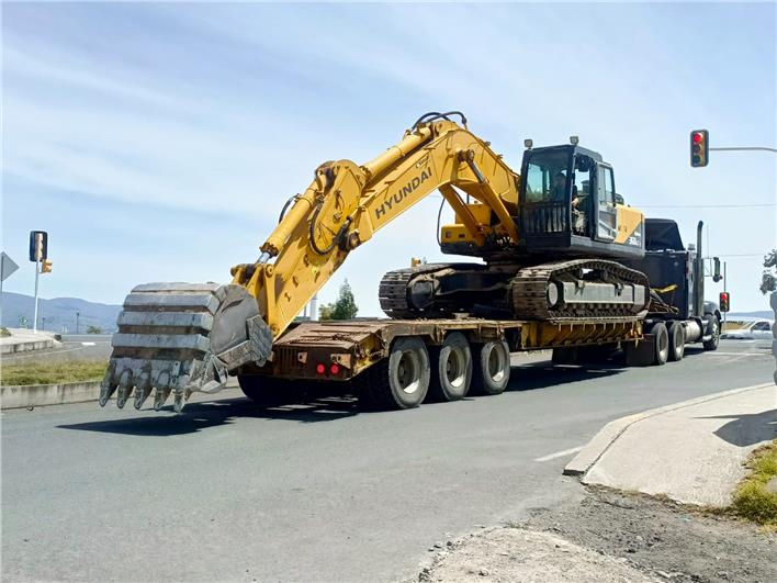Excavadoras Hyundai R360LC DE 36 TONELADAS (Quito)