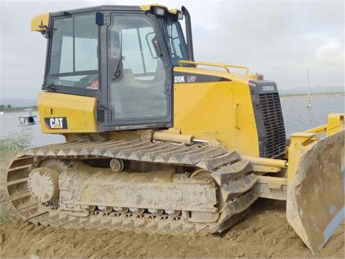 Tractores de Oruga Caterpillar D5K  (Guayaquil)