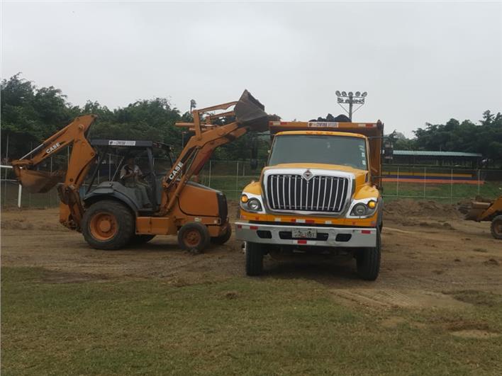 Retroexcavadoras CASE 580M (Guayaquil)