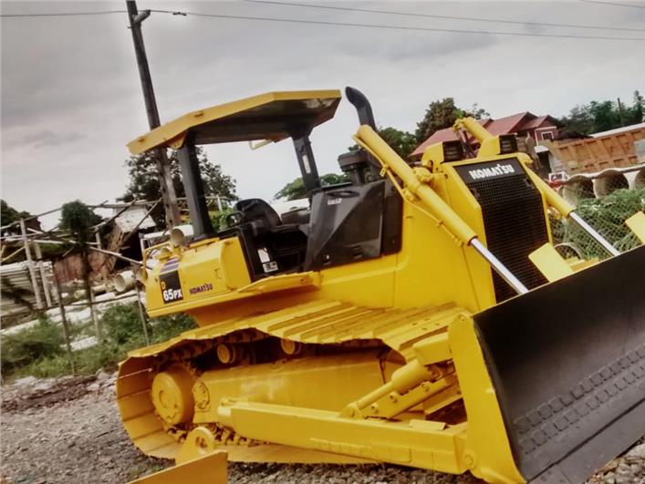 Tractores de Oruga Komatsu d65px (Riobamba)