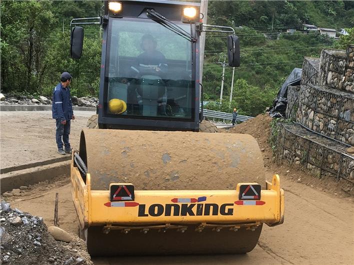 Compactadores lonking CDM512D (Loja)
