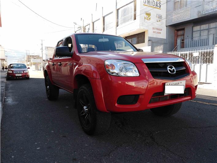 Camionetas 4x4 Mazda BT-50 CD STD DIESEL (Ambato)