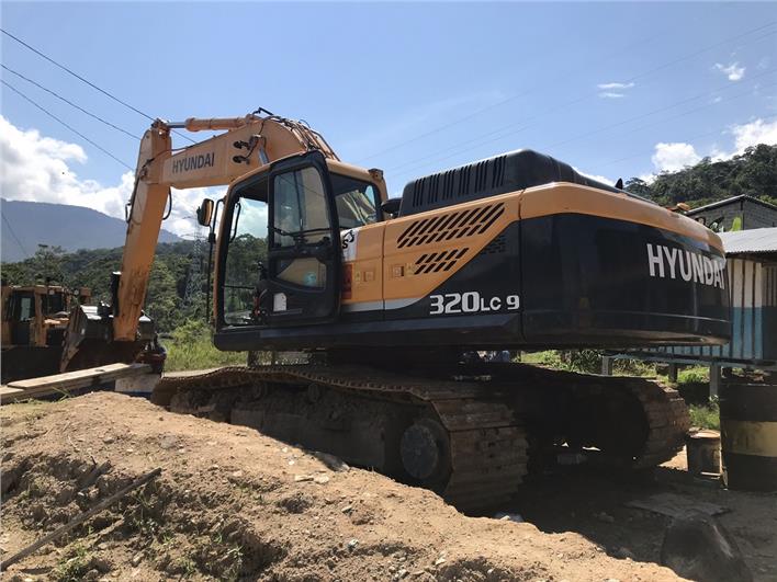 Excavadoras Hyundai 320LC-9 (Zamora)
